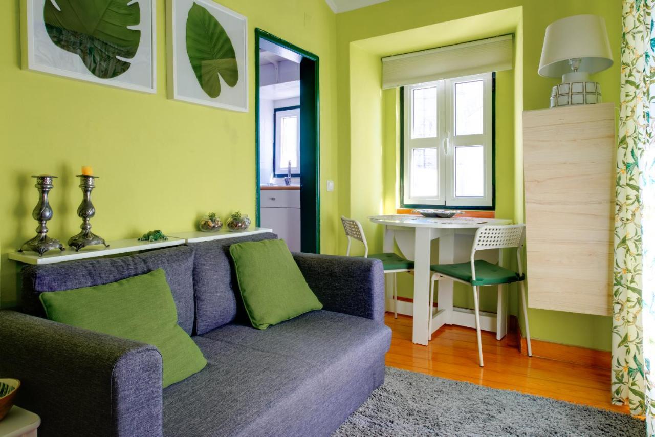 Cozy House By Famous Flea Market With Terrace Lisbona Esterno foto